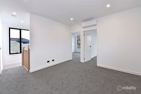 Property photo of Green Street Airport West VIC 3042