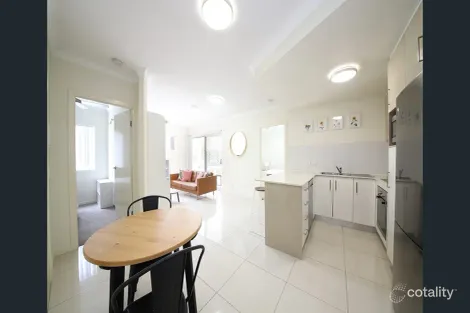 Property photo of 4/188 Gladstone Road Highgate Hill QLD 4101