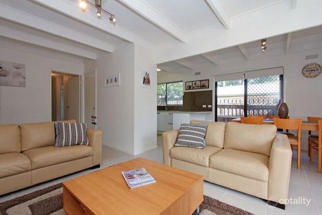 147 Eighth Ave, Rosebud, VIC 3939