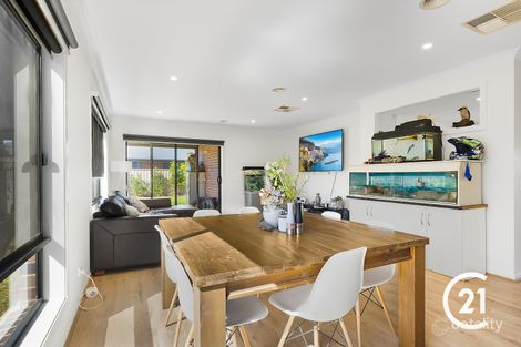 Property photo of 44 Maker Parade Echuca VIC 3564