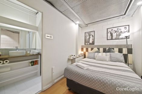 Property photo of 910/500 Flinders Street Melbourne VIC 3000