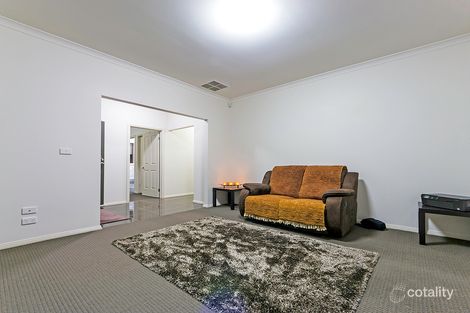 Property photo of 33 Andrew Road Truganina VIC 3029