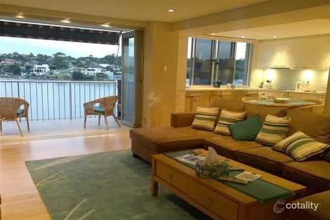 Property photo of 13/9 Bortfield Drive Chiswick NSW 2046