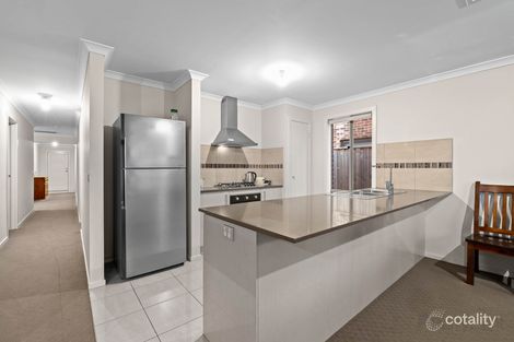 Property photo of 10 Alberico Way Officer VIC 3809