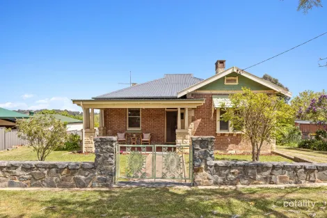 Property photo of 14 Glebe Street Yass NSW 2582