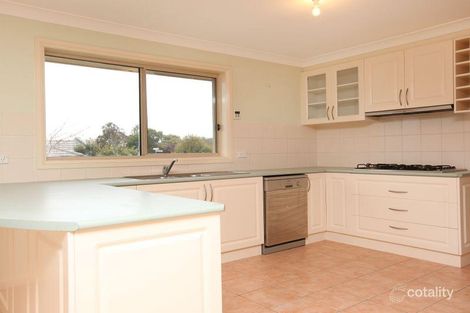 Property photo of 115 Templestowe Avenue Conder ACT 2906