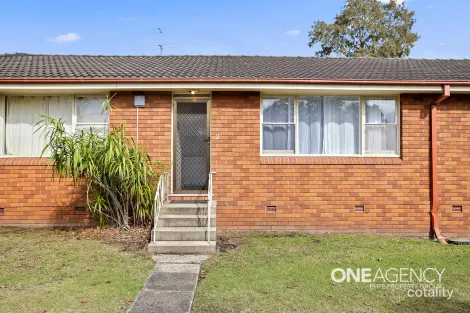 2/210 Princes Hwy, Dapto, NSW 2530