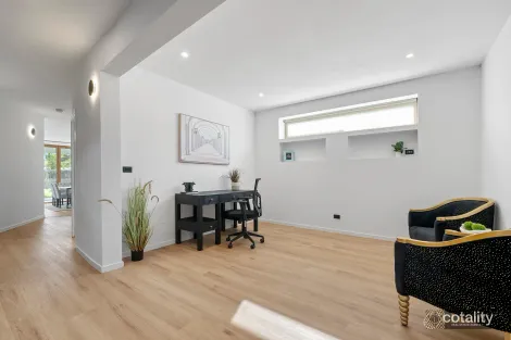 Property photo of 40 Babele Road Tarneit VIC 3029
