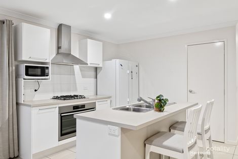 Property photo of 33 Follett Street Yarrabilba QLD 4207