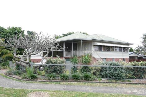 8 Brooke Ave, Southport, QLD 4215