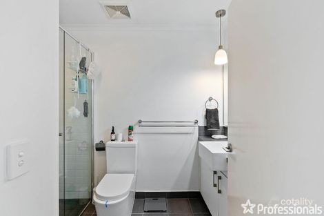 Property photo of 16/10 Pimlico Crescent Wellard WA 6170