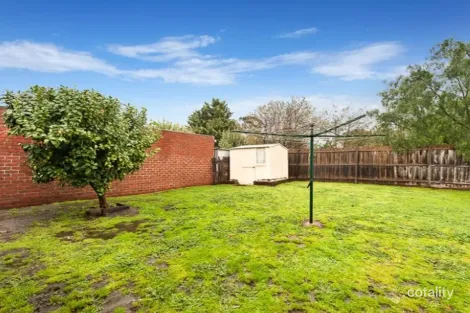 Property photo of 4 Mount Eagle Way Wyndham Vale VIC 3024