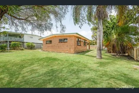 33 Wistari St, Clinton, QLD 4680