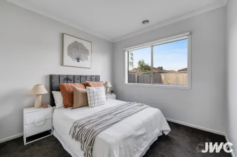 Property photo of 12 Chancery Road Werribee VIC 3030