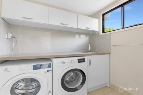 Property photo of 9 Highview Drive Craignish QLD 4655