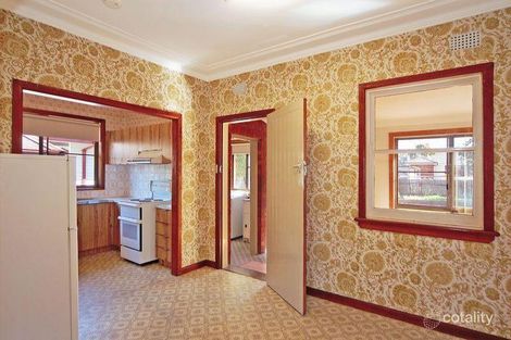 Property photo of 35 Beverley Avenue Warilla NSW 2528