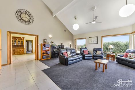 Property photo of 11 Kalimna Crescent Mount Gambier SA 5290