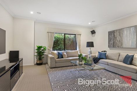 Property photo of 9 Emerald Street Mount Waverley VIC 3149