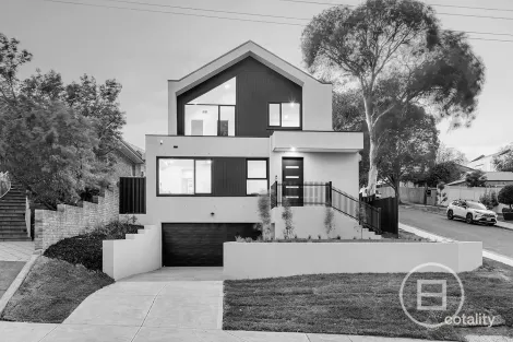 Property photo of 22 Cornwall Road Pascoe Vale VIC 3044