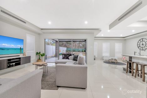 Property photo of 17 Alpine Place Carnes Hill NSW 2171