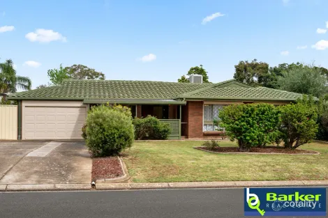 Property photo of 31 Kanimbla Crescent Craigmore SA 5114