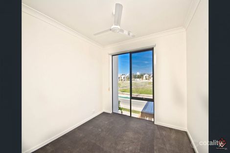 Property photo of 8 Altitude Drive Pimpama QLD 4209
