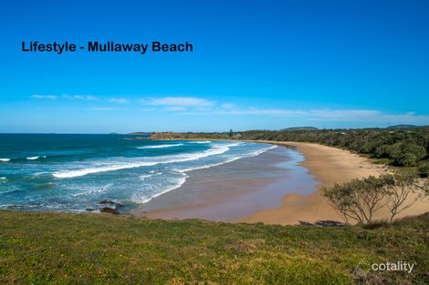 Property photo of 31 Headland Road Arrawarra Headland NSW 2456