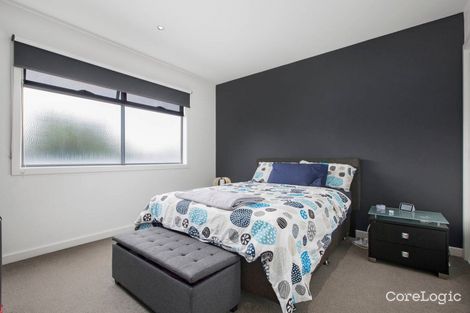 Property photo of 103/10 Warrigal Road Parkdale VIC 3195