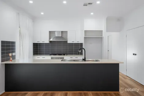 Property photo of 13 Gannet Drive Cranebrook NSW 2749