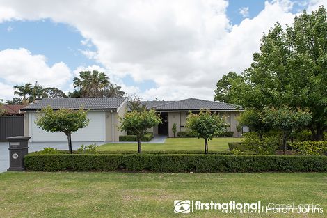 Property photo of 10 Hartfield Crescent Leeming WA 6149