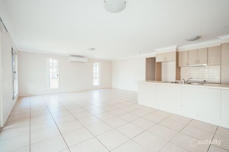 Property photo of 1/15 Habben Court Bundamba QLD 4304