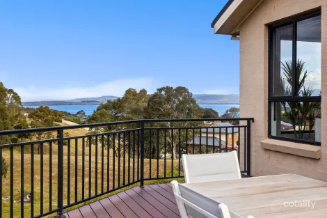 Property photo of 1/71 Shearwater Drive Berkeley NSW 2506