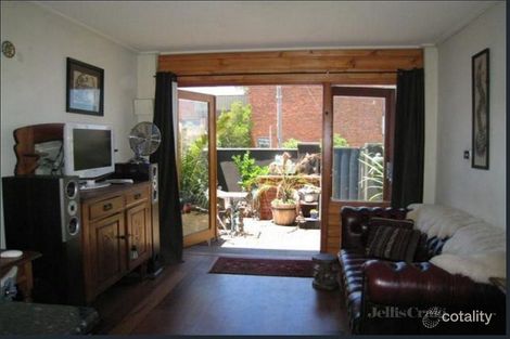 Property photo of 2/150 Dawson Street Brunswick West VIC 3055