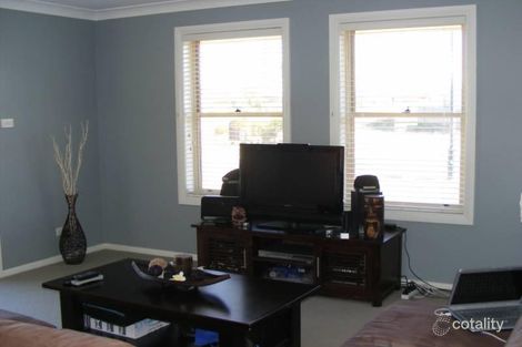 Property photo of 87A Grant Street Hillvue NSW 2340