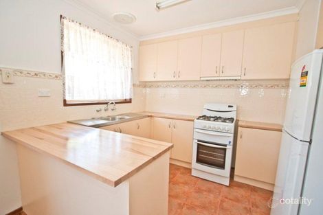 4/15-19 Oneills Rd, Melton, VIC 3337