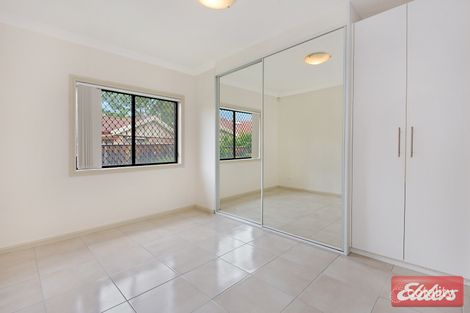 Property photo of 2/28 Girraween Road Girraween NSW 2145