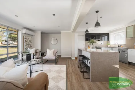 Property photo of 16 Amos Avenue Blayney NSW 2799