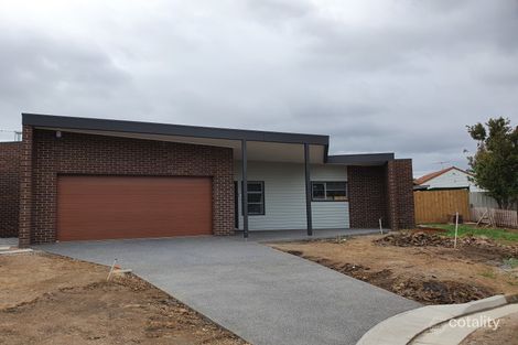 2b Birnam Ct, Belmont, VIC 3216