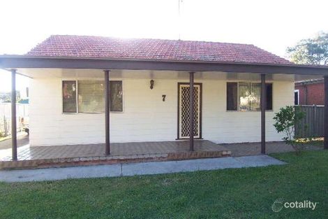 7 Elidge Cres, Belmont North, NSW 2280