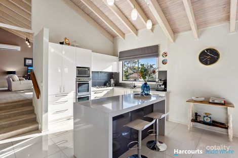 Property photo of 13 Bellara Way Wheelers Hill VIC 3150