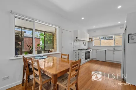 Property photo of 26 Marshall Crescent Kennington VIC 3550