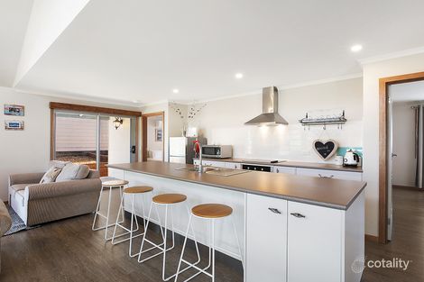 Property photo of 1/3 Omega Street Merrijig VIC 3723