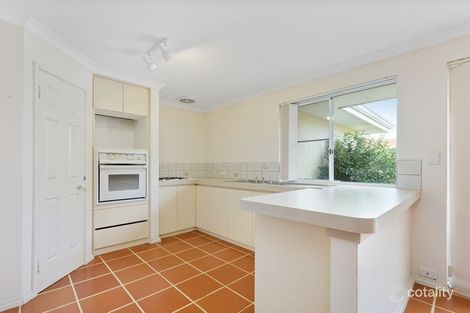 Property photo of 2/18 Drabble Road Scarborough WA 6019