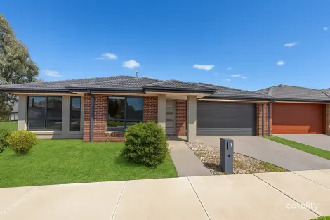 1 Mossman Gr, Cobblebank, VIC 3338