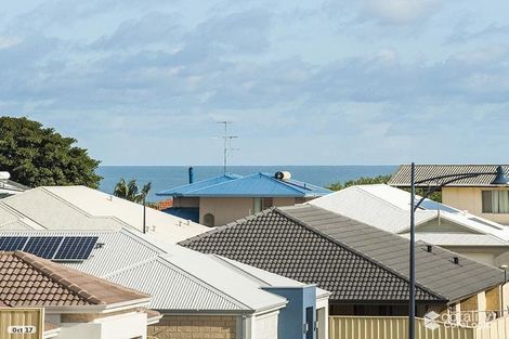 Property photo of 9 Barringarra Concourse Madora Bay WA 6210