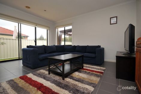 Property photo of 23 Greenview Circuit Epsom VIC 3551