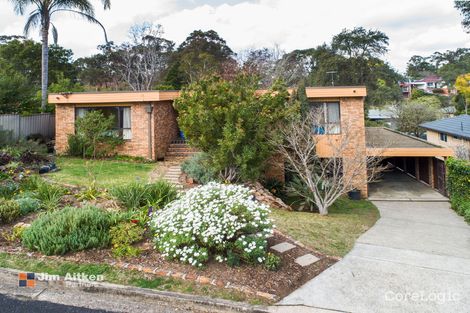 Property photo of 8 Lapstone Crescent Blaxland NSW 2774