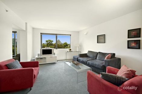 Property photo of 708/2-14 Albert Road South Melbourne VIC 3205