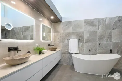 Property photo of 52 Nyes Crescent Buderim QLD 4556