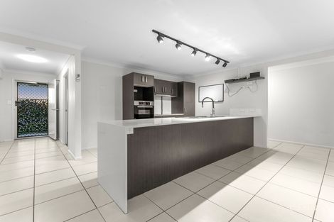Property photo of 13 Pemberton Place Hatton Vale QLD 4341